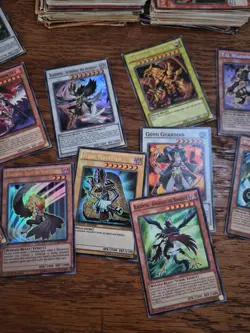 Vintage Yugioh Cards Rare Yu-Gi-Oh! Legendary Collection 5Ds 90s - Image 3