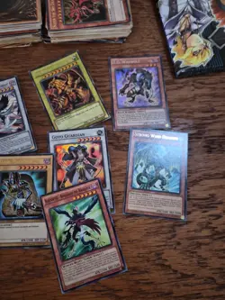 Vintage Yugioh Cards Rare Yu-Gi-Oh! Legendary Collection 5Ds 90s - Image 4