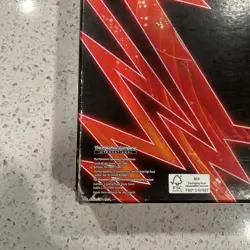 Pokemon TCG Single Strike Urshifu VMAX Premium Collection Box Red BRAND NEW B1S3 820650808937 - Image 5