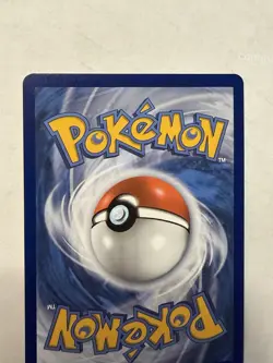 Birthday Pikachu 24 Holo Celebrations: Classic Collection - Pokemon Card - NM - Image 3
