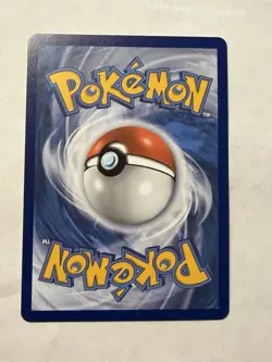 Birthday Pikachu 24 Holo Celebrations: Classic Collection - Pokemon Card - NM - Image 4