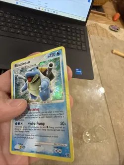 BLASTOISE 2/132 Secret Wonders HOLO BLEED rare Pokemon TCG card NM NEAR MINT - Image 2