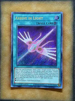 Yugioh Arrive in Light DAMA-EN050 Secret Rare 1st Ed NM - Image 1