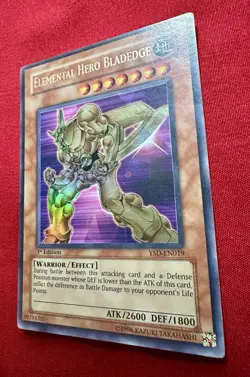 Elemental Hero Bladedge - YSD-EN019 - Ultra Rare - 1st Edition - Image 3