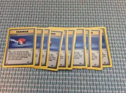 Lot of 18 Pokemon Trainer Poke Ball 64/64 Jungle Regular one owner - Image 1