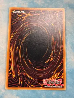 YUGIOH BLUE-EYES WHITE DRAGON QUARTER CENTURY SECRET RARE NM RA04-EN108 - Image 2