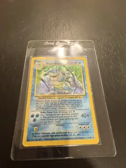 Pokemon TCG Blastoise 2/102 Holo Rare Base Set Original Damaged Condition HP - Image 2