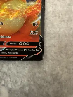 Pokemon TCG Charizard V 19/189 Ultra Rare Sword & Shield Darkness Ablaze NM - Image 3