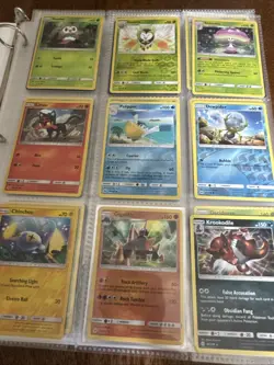 Sun & Moon Base Partial Master Set Pokemon Binder 2017 - Image 1