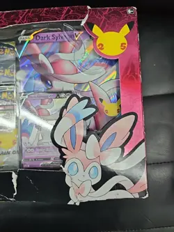 Pokemon TCG: Celebrations Collection Box [Dark Sylveon V or Lance's Charizard V 820650809392 - Image 3