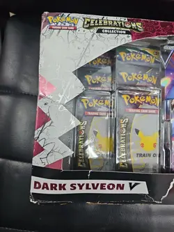 Pokemon TCG: Celebrations Collection Box [Dark Sylveon V or Lance's Charizard V 820650809392 - Image 4