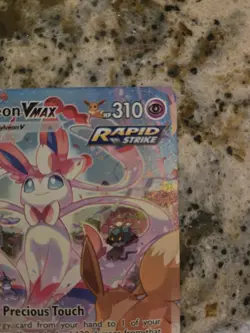 Pokemon TCG Sylveon VMAX Alternative Art Secret Evolving Skies Card 212/203 - Image 4