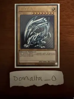 Yugioh Blue-Eyes White Dragon OP28-EN001 Ultimate Rare NM/VLP - Image 1
