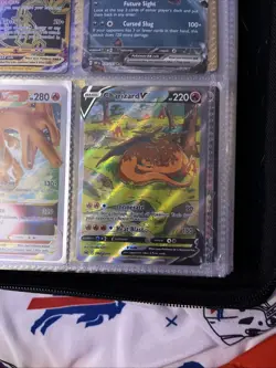 Charizard V SWSH260 SWSH: Sword & Shield Promo Cards Holo - Image 1