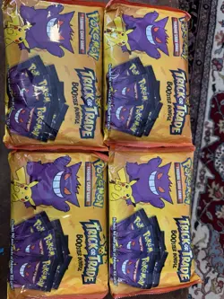 4 Bags of 40 Mini Packs Pokemon TCG Trick or Trade Booster Special Edition 2022 - Image 1