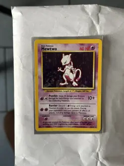 Pokemon TCG Base Set Mewtwo Holo Rare Card 10/102 HP - Image 3