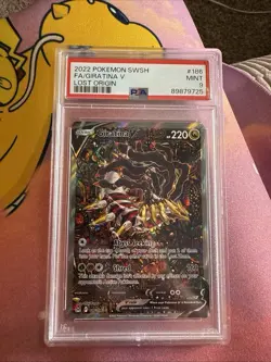 Pokemon 2022 TCG Giratina v Card PSA 9 186/196 FA/ALT Art Lost Origin - Image 1