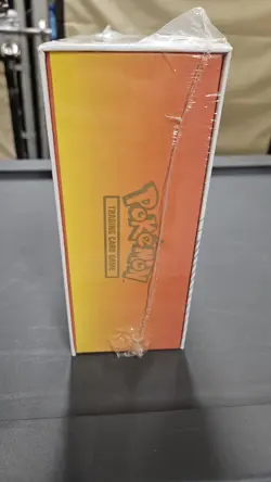 Pokemon TCG Sword and Shield Ultra Premium Collection Charizard Box 820650871115 - Image 5
