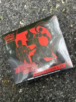 POKEMON TCG • DESTINED RIVALS SEALED ETB ELITE TRAINER BOX • IN HAND • BRAND NEW - Image 1