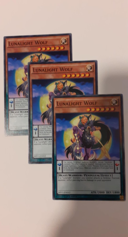 Yu-Gi-Oh! 3 x Lunalight Wolf (PLAYSET) 1st Ed VLP SHVI-EN012 - Image 1