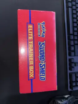 Pokemon Sword and Shield Base Set ETB Elite Trainer Box NEW Factory Sealed 820650104459 - Image 2