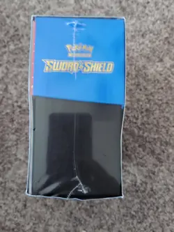Pokemon Sword and Shield Base Set ETB Elite Trainer Box NEW Factory Sealed 820650104459 - Image 2