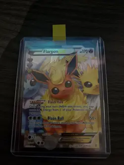 Pokemon TCG Flareon EX RC28/RC28 Generations Radiant Collection NM Ungraded - Image 2