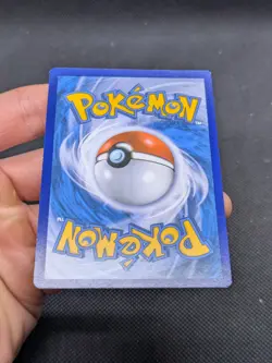 Pokemon Card Magikarp 22/83 Holo Generations 20th Anniversary LP-NM - Image 4