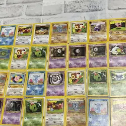 Pokemon Neo Discovery Unlimited Lot of 45 Cards Non Holo Vintage LP-LP+ Pokemon - Image 4