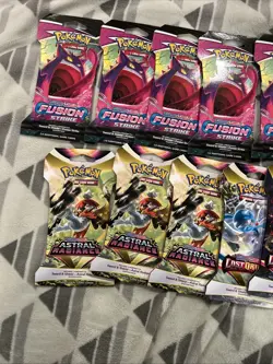 Pokemon Sealed Lot - Fusion Strike/Lost Origin/Astral Radiance + - Image 2