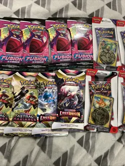 Pokemon Sealed Lot - Fusion Strike/Lost Origin/Astral Radiance + - Image 3