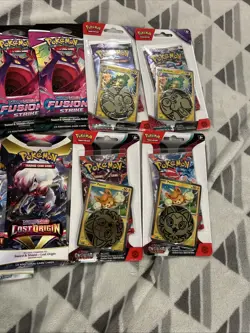Pokemon Sealed Lot - Fusion Strike/Lost Origin/Astral Radiance + - Image 4