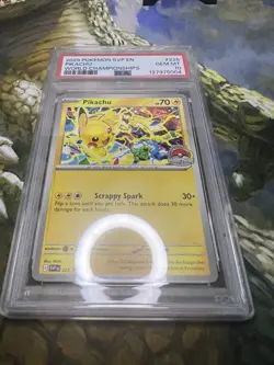 2025 POKEMON SVP EN-SV BLACK STAR PROMO WORLD CHAMPIONSHIPS #225 PIKACHU PSA 10 - Image 3