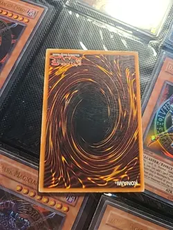 YuGiOh Legend Of Blue Eyes White Dragon Unlimited LOB-001 - Image 2