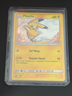 Pokemon TCG Pikachu SM98 Holo Sun & Moon 2017 Promo M/NM - Image 3