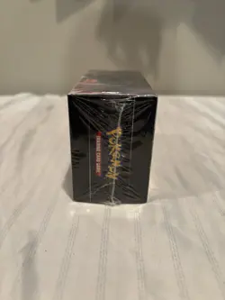 Rebel Clash Build & Battle Box Sword & Shield Sealed Pokemon TCG - Image 5