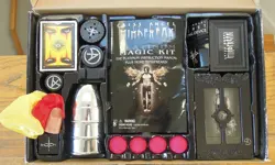 Criss Angel Mindfreak Platinum Magic Kit With DVD - Image 2