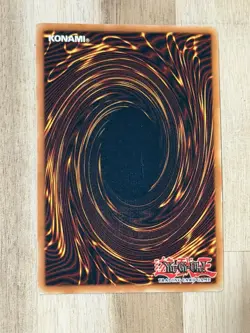 Yugioh Yu-Gi-Oh TCG Card Cyberdark Horn CDIP-EN001 1st Ed Super Rare Foil LP - Image 2