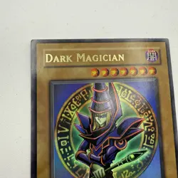 Dark Magician LOB-005 The Legend of Blue Eyes White Dragon 1st Edition - Image 4