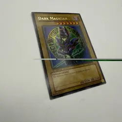 Dark Magician LOB-005 The Legend of Blue Eyes White Dragon 1st Edition - Image 5