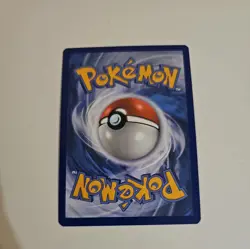 Eevee v SWSH065 Holo Promo Pokemon TCG Black Star Promo Mint Condition - Image 2