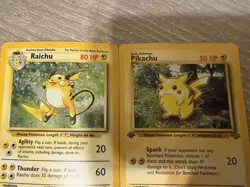 Pokemon TCG: 1999 Base Set Unlimited Raichu 14/102 Holo Rare + 1st ed. Pikachu! - Image 2