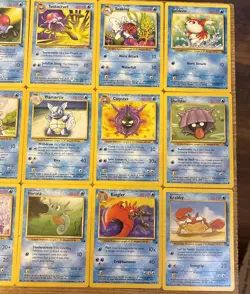 Pokemon Vintage 1995 Blue Original And Fossil Lot: 9 Sets Of Base And Stage 1 - Image 3