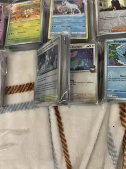 Pokemon Card Bulk lot 150 HOLO REVERSE HOLO ONLY + 3 ex CARDS - Image 4