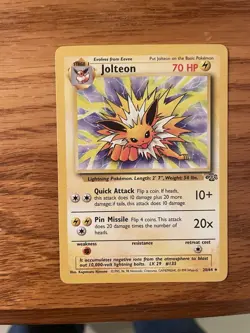 Jolteon 20/64 Jungle Non-Holo Rare Pokemon Card TCG (No Top Loader) - Image 1
