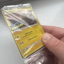 Pokemon Promo Card Detective Pikachu Holo SM190 Sealed Condition - Image 2