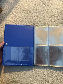 Vintage 1999 Pokemon Charmander Blue 4 Pocket 28 Page Trading Card Binder Rare - Image 2