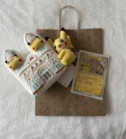 Pokemon x Natural History Museum Pikachu Jumbo Promo Card And Plush - Image 1