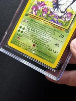 CGC 8.5 ERROR Pokemon Butterfree #33 Jungle 1st Edition OBSTRUCTION! - Image 3