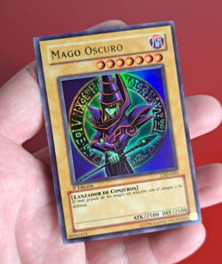 Yu-Gi-Oh! Dark Magician SPANISH ED. (LDD-S005), ULTRA RARE, 1st ED, NM - Image 1